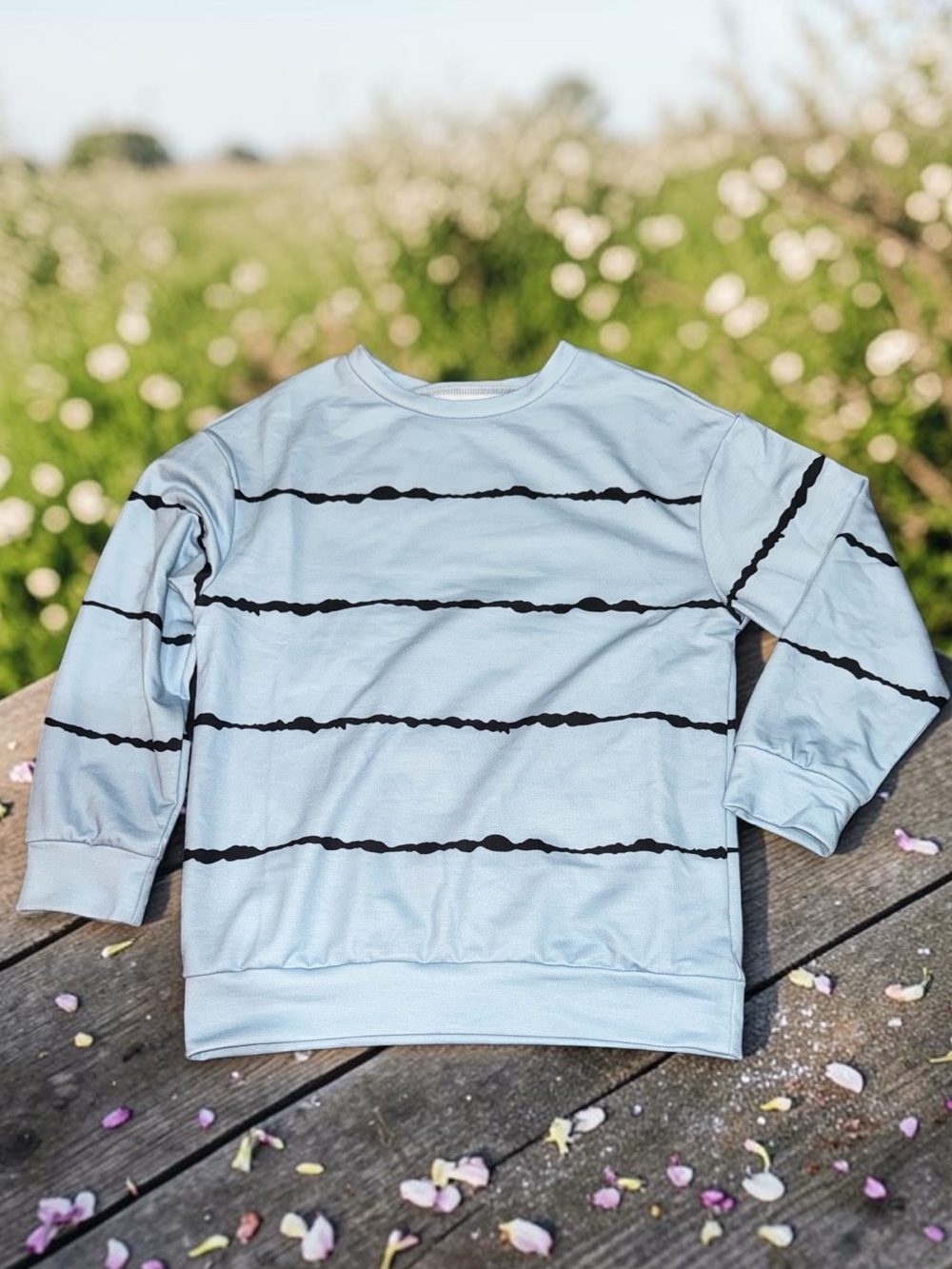 Light Blue Striped Crewneck Top Girls (130) 7/8